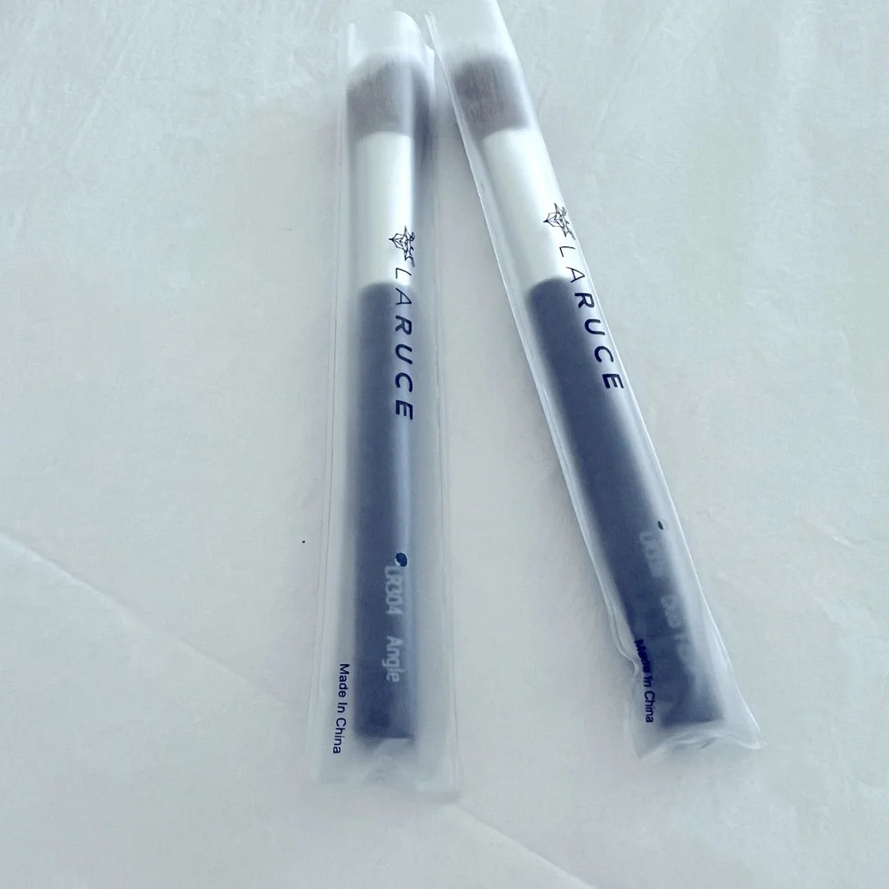 LARUCE LR304 ANGLE BRUSH (CHEEK) AND LR316 DUO FIBRE BRUSH